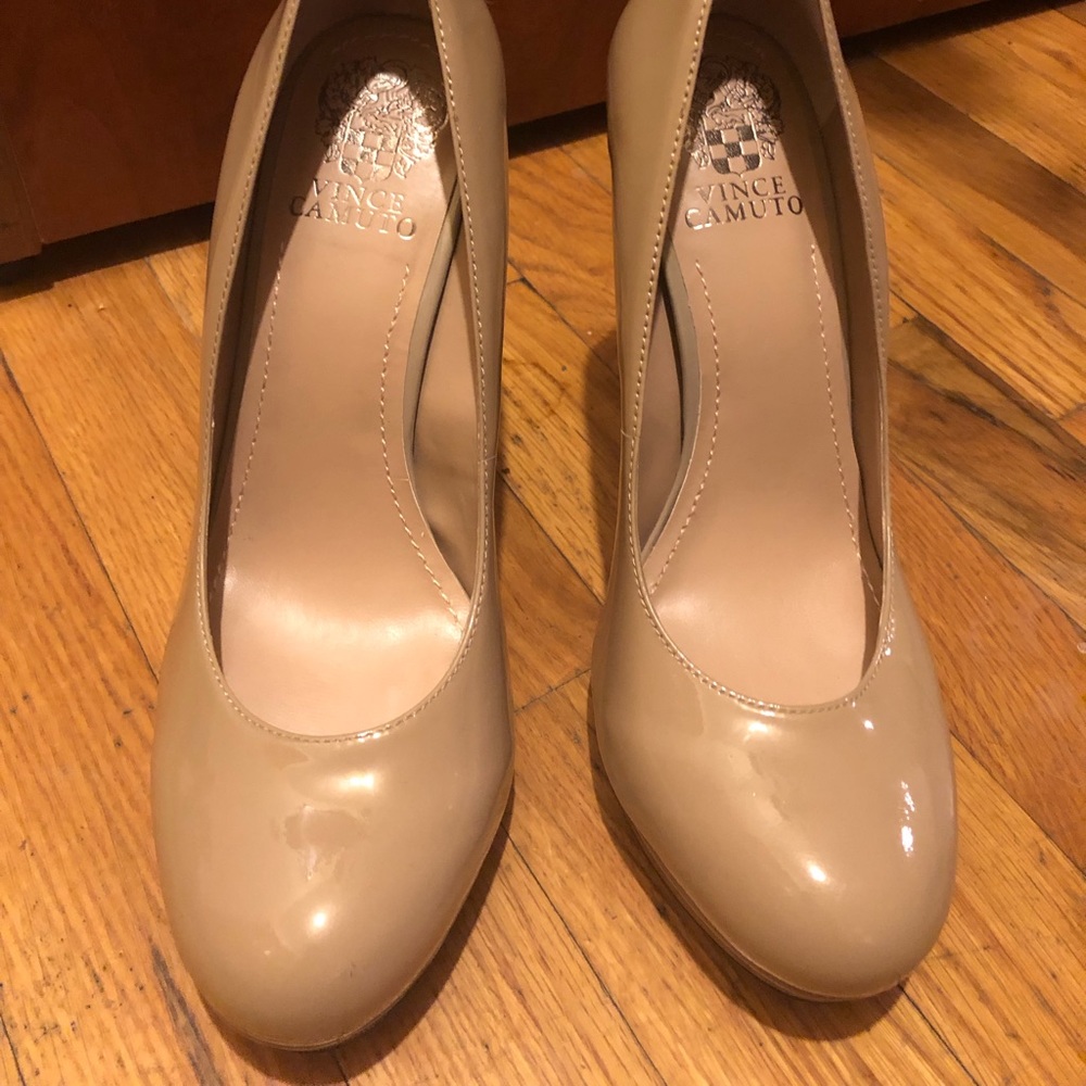 Vince Camuto Shoes
